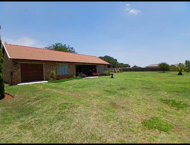 3 BEDROOM HOUSE FOR SALE IN RIVERSDALE